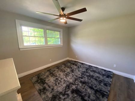 For Lease - 1207 Bayfield Street Unit# MAIN, Springwater, Ontario - Photo 2