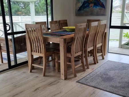 FAMILY FRIENDLY - Photo 2