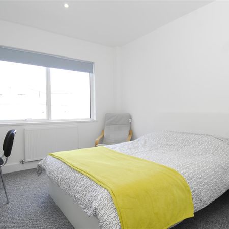 Tamar House, 2 bed apartments, Plymouth - Photo 4