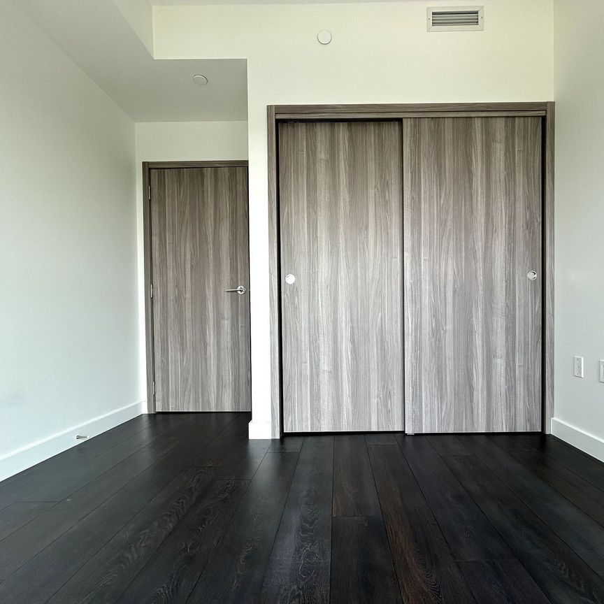For Lease - 95 Mcmahon Drive Unit# 1102, Toronto, Ontario - Photo 1