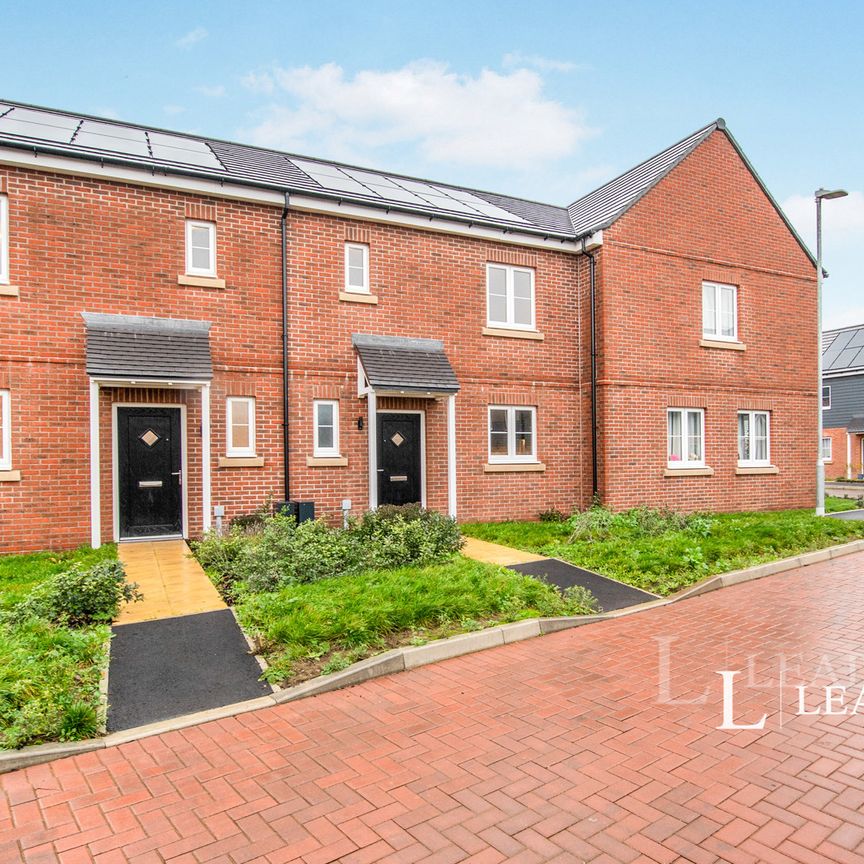 3 bedroom house to rent Thistledown, Pershore, Worcestershire, WR10 - Photo 1