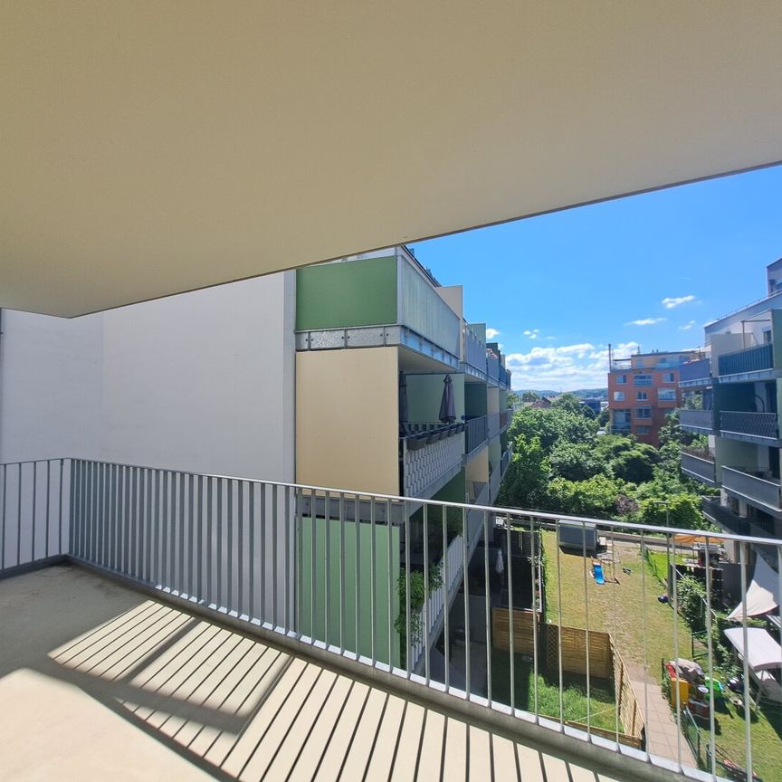 Wohnung mit Top Grundriss und Balkon mit Blick auf den Kahlenberg - Photo 1