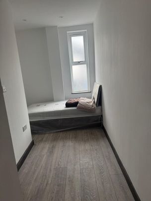 Room in a Shared Flat, Abbeydale Road, S7 - Photo 1