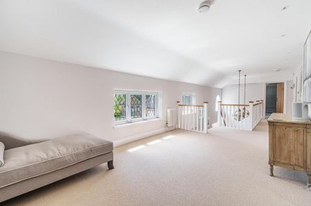4 bedroom detached house to rent - Photo 5