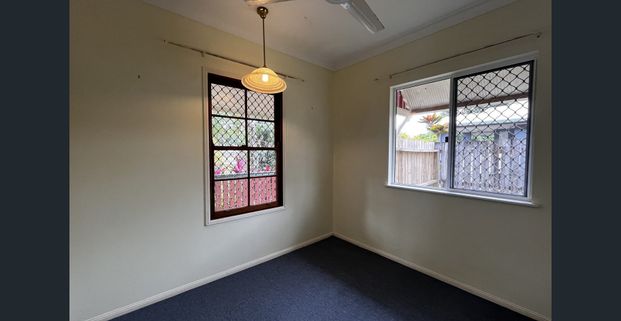 Cottage Style Home with Great Shed! - Photo 1