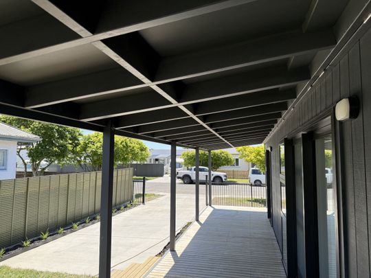 805 Dufferin Street, Akina - Photo 1