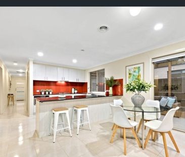 Spacious 4 Bedroom Home In Arcadia Estate. - Photo 6