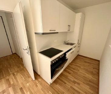 WINTERAKTION – Erster Monat Mietfrei! Moderne Pärchenwohnung mit Ba... - Photo 3