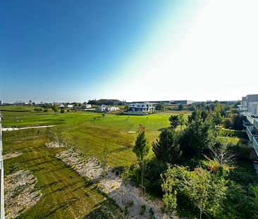 Location Appartement 3 pièces 70m² - Photo 3