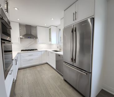 For Lease - 221 Thirtieth Street Unit# Main Floor, Toronto, Ontario - Photo 4