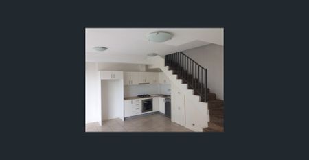 Modern 2 bedrooms apartment for lease in heart of Parramatta - Photo 3