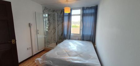 4 bedroom maisonette to rent - Photo 2