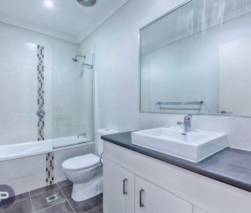Annerley - Photo 1