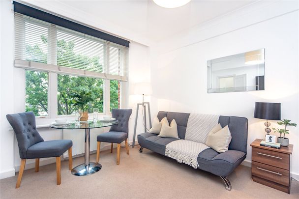 Hill Street, Mayfair - Photo 1