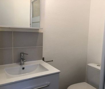 STUDIO MEUBLE POITIERS - 1 pièce(s) - 13.26 m2 - Photo 1