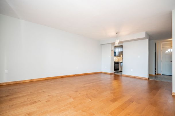 For Lease - 350 Quigley Road Unit# 421, Hamilton, Ontario - Photo 1