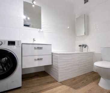 2 pokoje, winda, świetna lokalizacja - Photo 4