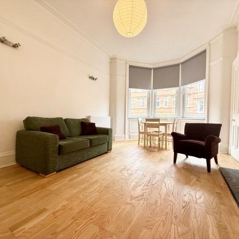 Trefoil Avenue, Shawlands - Photo 1