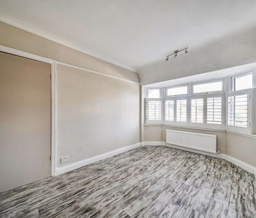 Tamworth Lane, Mitcham, CR4 - Photo 4
