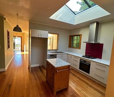 Looking for sun, privacy and great amenities? - Photo 4