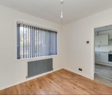 3 Bed Terraced House, Leighton Road, S14 - Photo 2