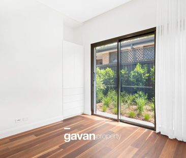 Contemporary Luxury | Brand New Townhouse - Photo 2