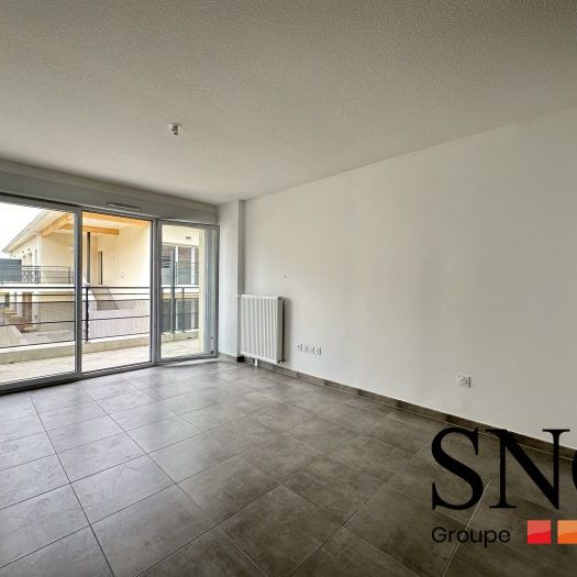 T2 AVEC BALCON ET PARKING - Photo 1