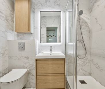 Location studio, Paris 6ème (75006), 1 pièce, 21.4 m², ref 86700751 - Photo 4