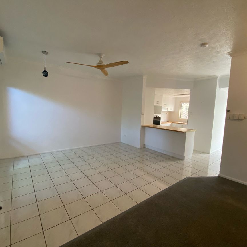 11/50 Kern Brothers, Kirwan QLD 4817 - Townhouse For Rent | Domain - Photo 1