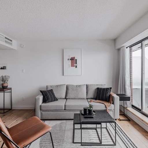 Loft entièrement meublé à louer Saint-Jean-Baptiste février 2026 - Photo 1