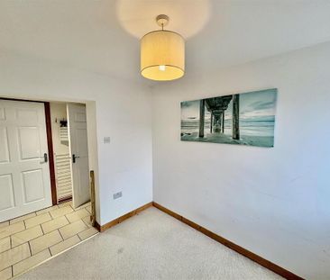 77 New Harbour Road, Portavogie, Newtownards, BT22 1EB - Photo 5