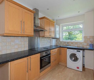 2 bedroom maisonette to rent - Photo 6