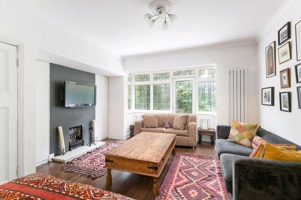 4 bedroom detached house to rent - Photo 1