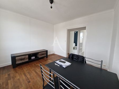 Location Appartement 3 pièces 56m² SAUMUR 49400 - Photo 2