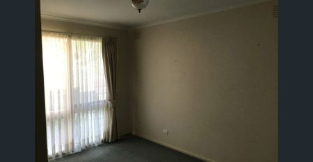 Spacious & Peaceful Living in a Charming Block - Photo 5