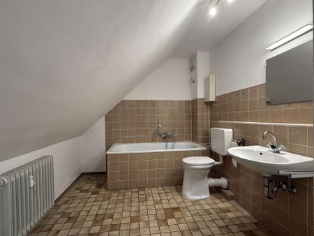 WOHNBERECHTIGUNGSSCHEIN (WBS) ERFORDERLICH! SCHÖNE 2-ZIMMERWOHNUNG IM 5.OG NAHE SPRÖDENTALPLATZ - Foto 3