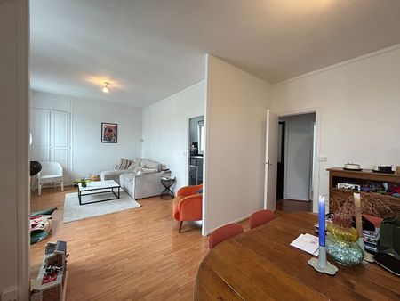 Location Appartement 5 pièces 90m² - Photo 3