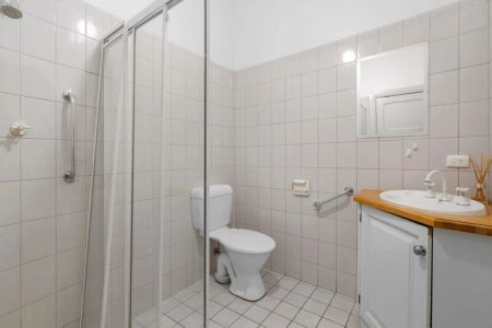 Stylish City-Fringe Living in the Heart of Norwood - Photo 4