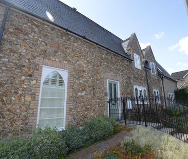 3 bedroom end of terrace house to rent - Photo 5