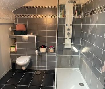 Location Appartement 2 pièces 54m² CANNES 06400 - Photo 6