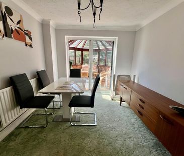 4 bedroom detached house to rent - Photo 4