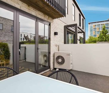 A stones throw from the stadium - Photo 2