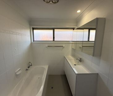 2/40 Kimian Ave, 2298, Waratah West - Photo 1