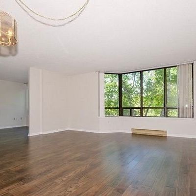 For Lease - 245 The Donway N/A Unit# 212, Toronto, Ontario - Photo 1