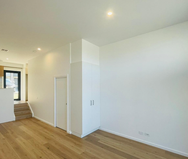 31/4 Makinson View, Denman Prospect ACT 2611 - Townhouse For Rent |... - Photo 5