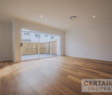 Brand New Stunning Townhouse in Prime Location - Photo 1