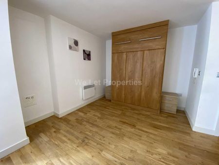 Studio to rent - Photo 4