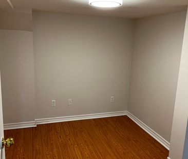 For Lease - 85 Watkins Glen Crescent Unit# lower, Aurora, Ontario - Photo 5
