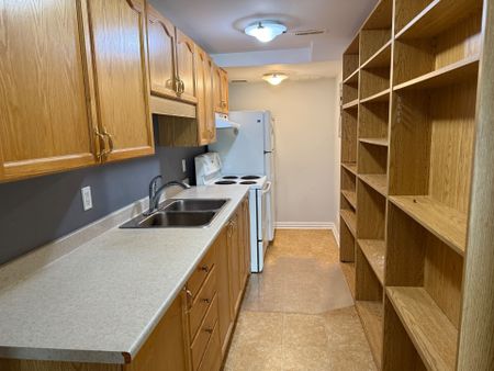 For Lease - 1013 Silverdale Road, Peterborough, Ontario - Photo 5