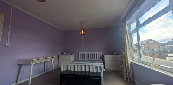1 bedroom property to rent - Photo 2